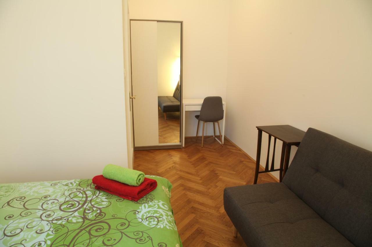 Hotel Writer'S Place Lublana Zewnętrze zdjęcie